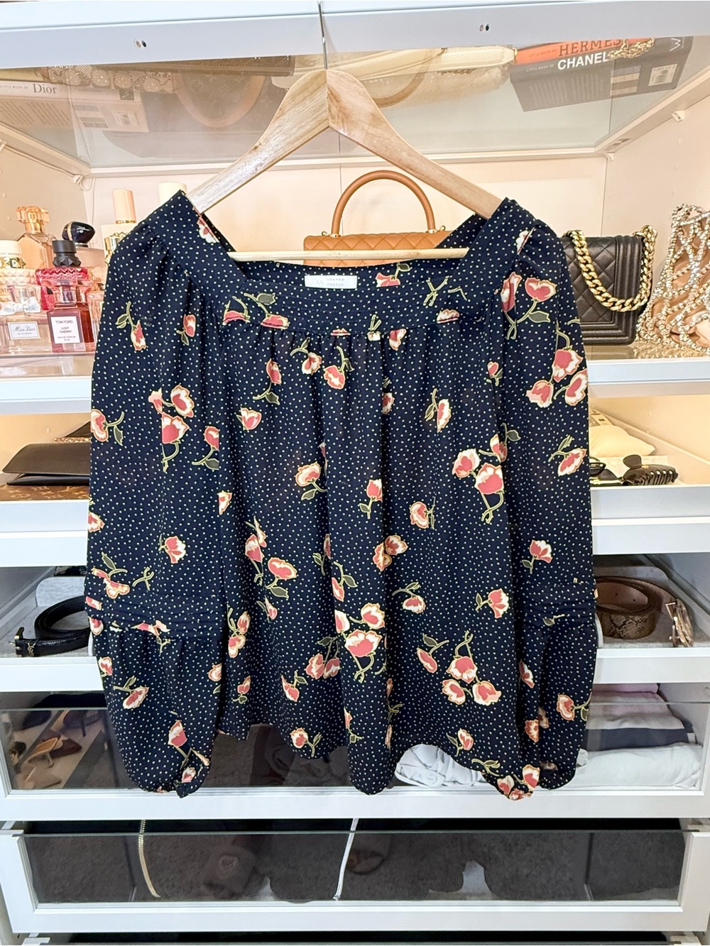 Lauren Conrad Navy blue floral blouse top with pink flowers white polka dots